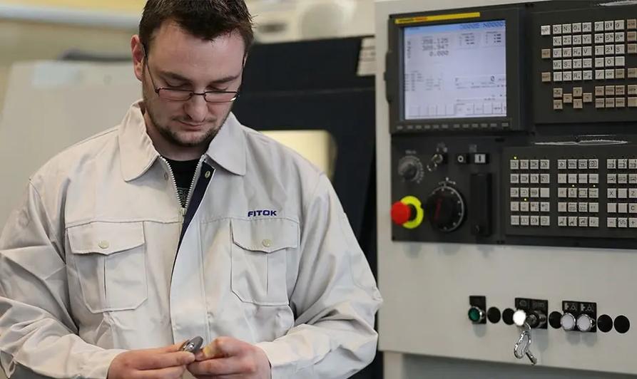 飛托克成立于1998年,為全球領先的管閥件供應商.目前,集團